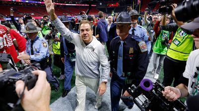 Image for story: Alabama coach Nick Saban announces retirement