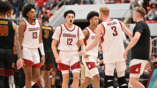 WSU team fired up after beating USC. Courtesy: WSU Athletics{p}{/p}